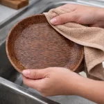 Langsung lap piring setelah dicuci, Sumber: AI