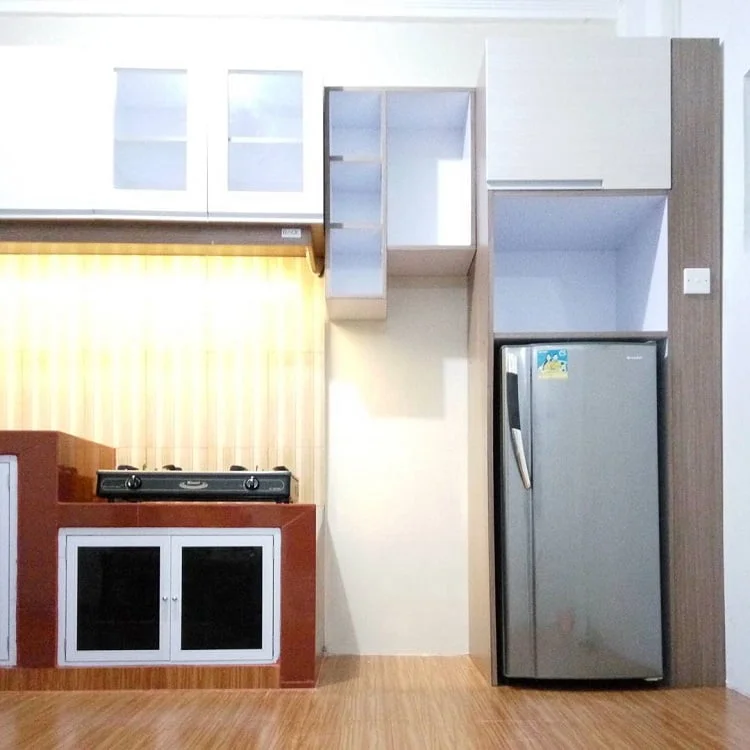 Interior kitchen set minimalis, Sumber : ig @ragil_interior_design