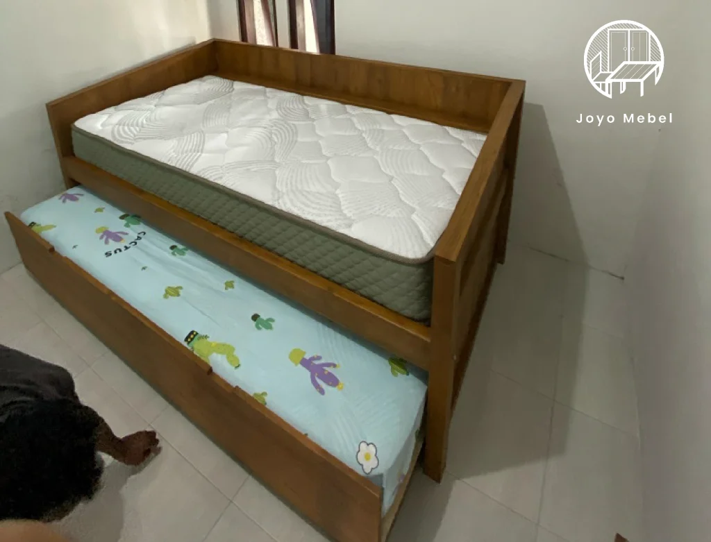 Hasil akhir pembuatan dipan sorong, Sumber: doc pribadi