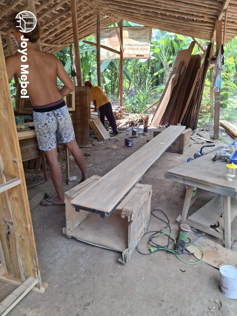 Pembuatan Rak Kabinet Industrial Piyungan