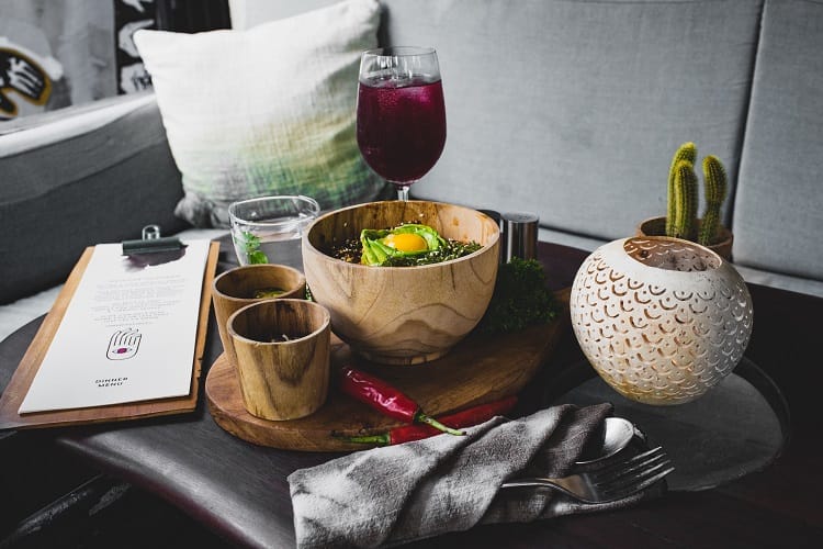 Peralatan makan yang ramah lingkungan, Sumber: pexels.com